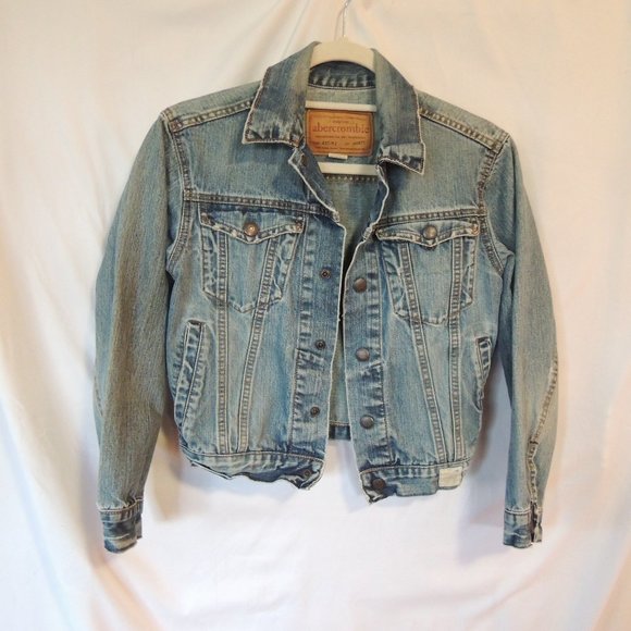 abercrombie Jackets & Blazers - Abercrombie jean jacket med